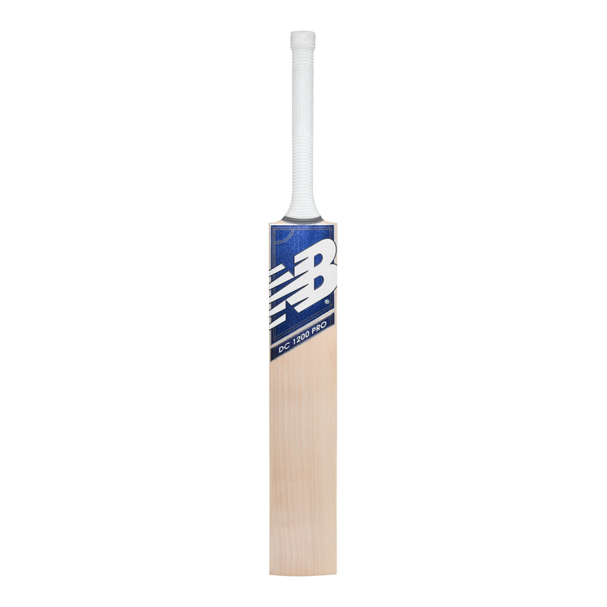 New Balance DC 1200 Pro Cricket Bat