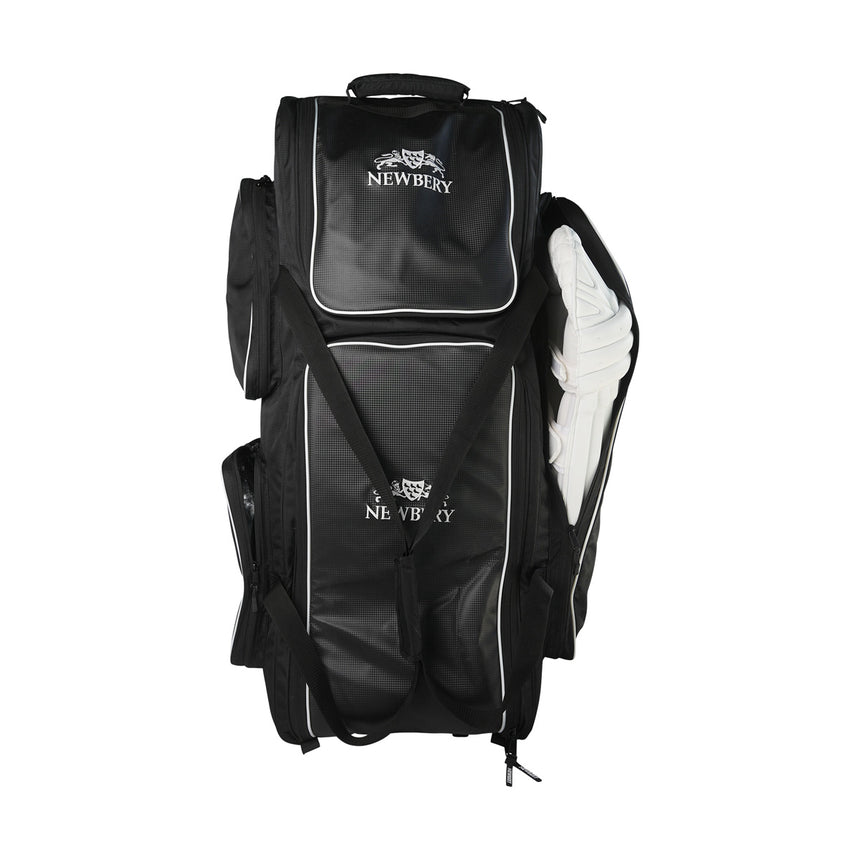 Newbery Large Wheelie Cricket Bag