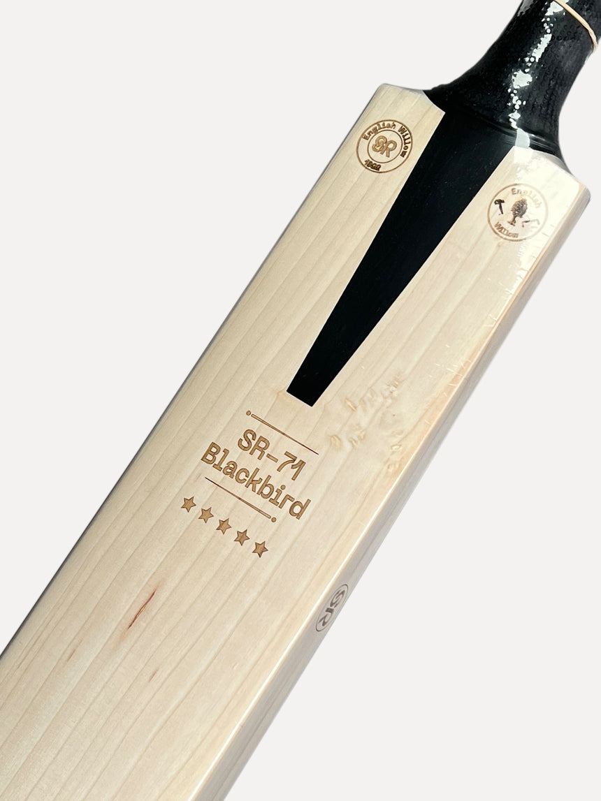 SR 71 Black Bird 5* Cricket Bat