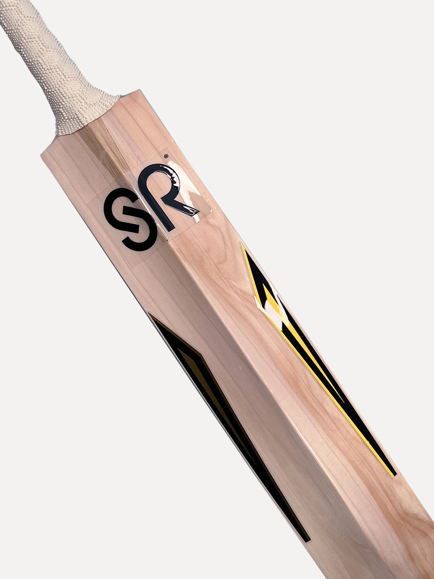 SR 72 Blackbird 1* Cricket Bat