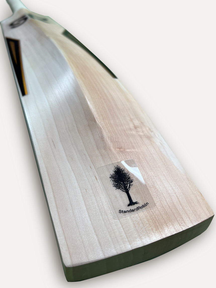 SR 72 Black Bird 3* Cricket Bat