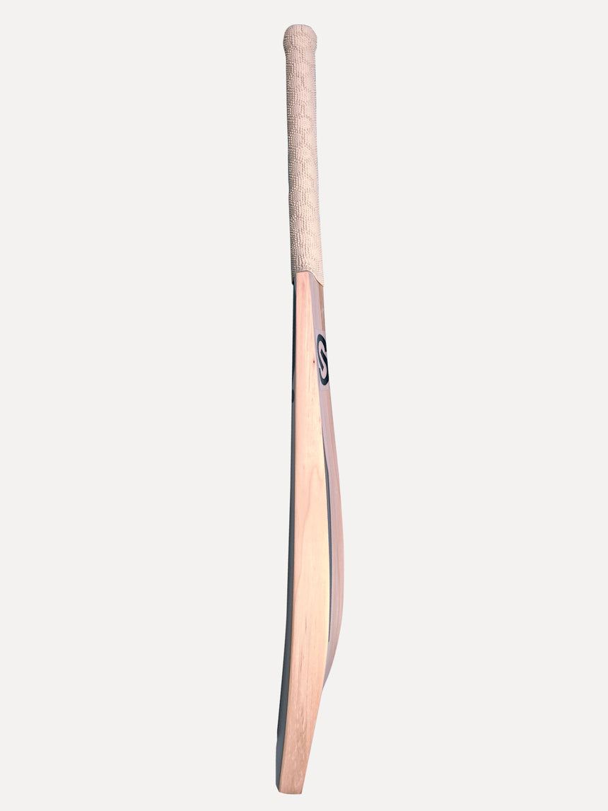 SR 72 Blackbird 1* Cricket Bat