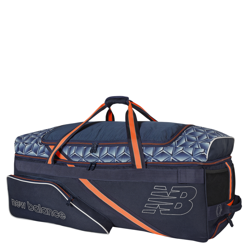 New Balance DC 880 Wheelie Cricket Bag