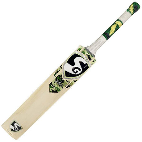 SG Savage Strike Cricket Bat